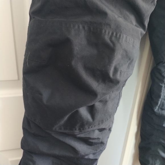 Lands' End Black Unisex Snowboard Ski Pants Grow-A- Longs 18 - Picture 9 of 12